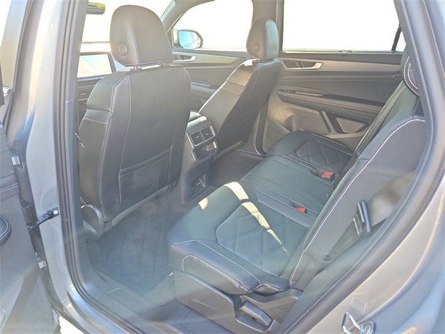 New 2026 Volkswagen Atlas Cross Sport SE image 16