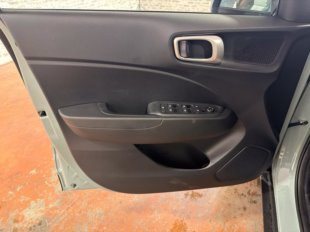 New 2026 Hyundai Venue SEL FWD image 26