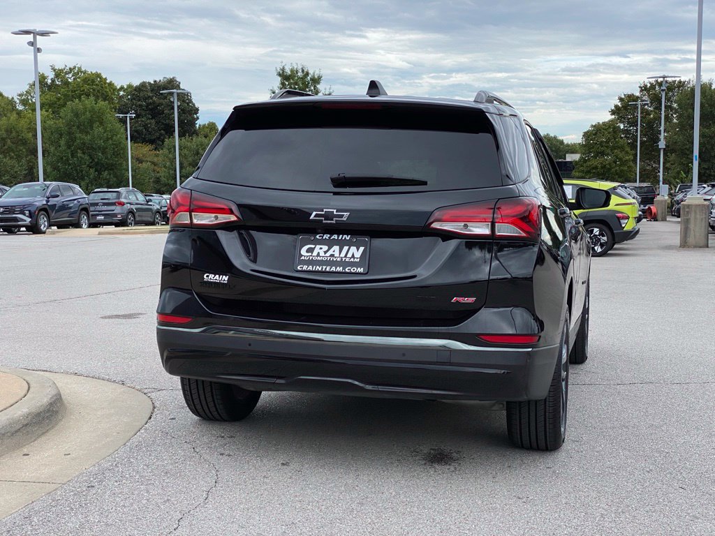 Used 2022 Chevrolet Equinox RS w/ RS Leather Package AWD/4WD image 8