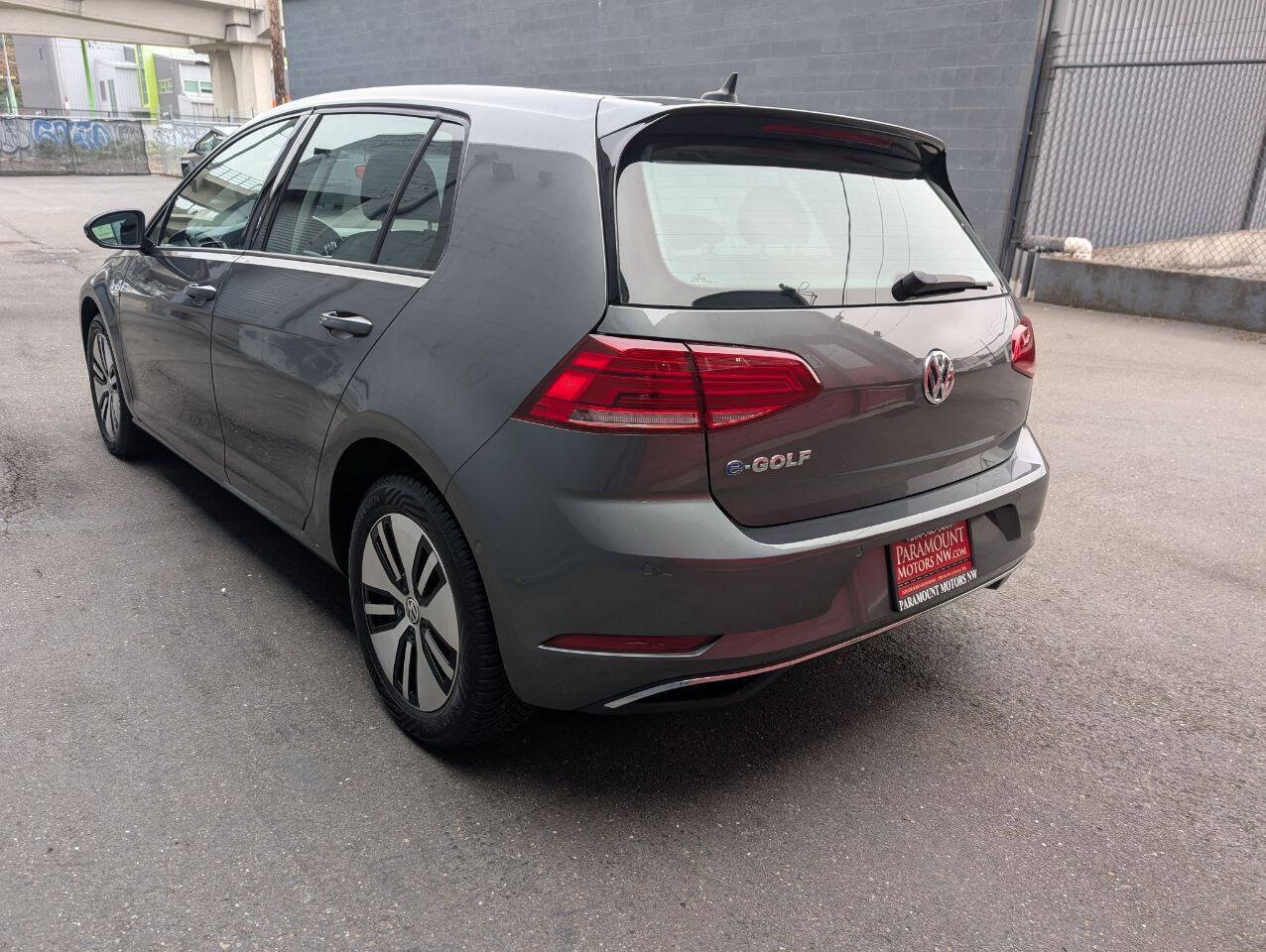 Used 2019 Volkswagen e-Golf SEL Premium FWD image 5