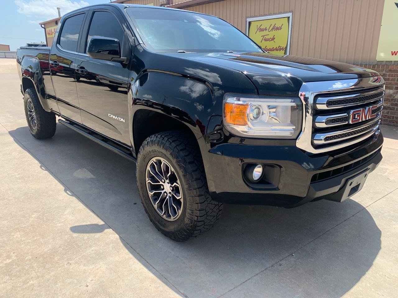 Used 2017 GMC Canyon SLE w/ SLE Convenience Package