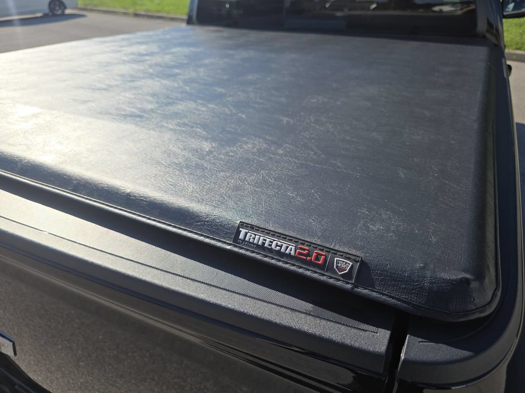 Used 2018 Chevrolet Colorado Z71 AWD/4WD image 14