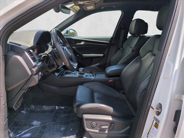 Used 2019 Audi SQ5 Prestige w/ Prestige Package AWD/4WD image 17