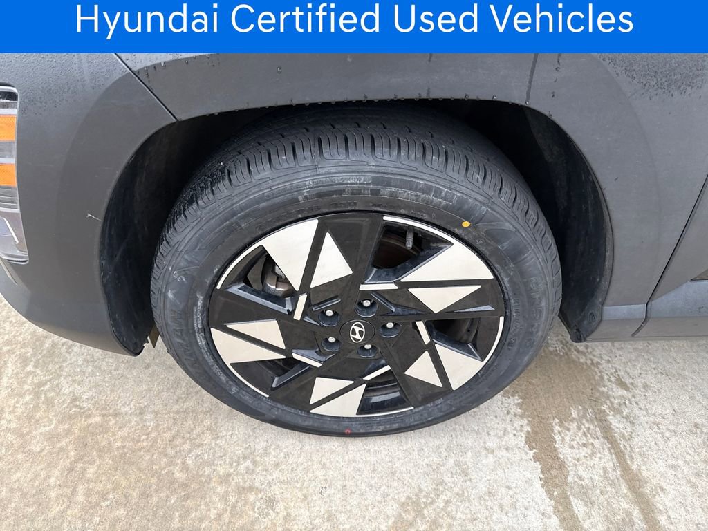 Certified 2025 Hyundai Kona SEL FWD image 18