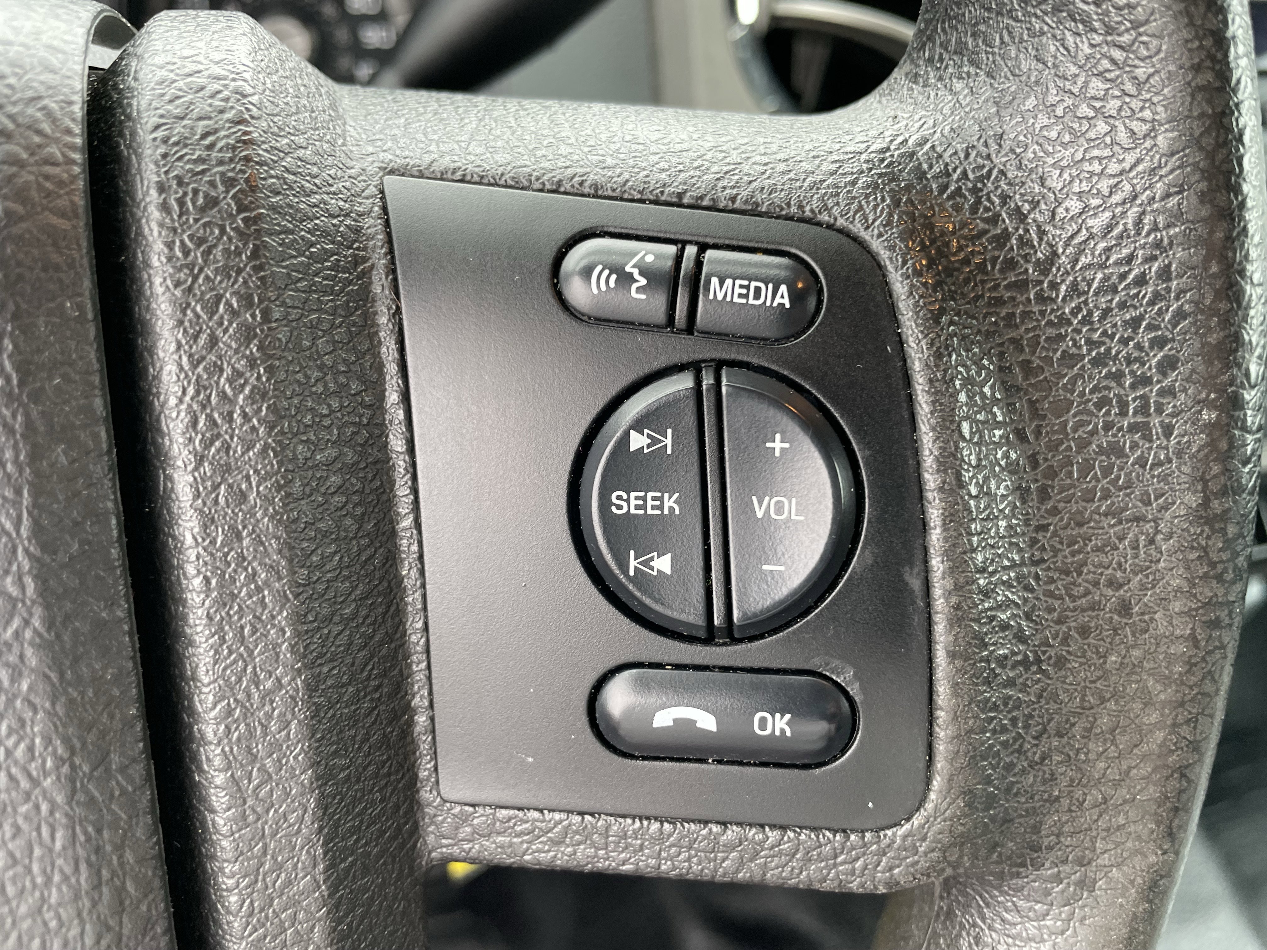 Used 2016 Ford F250 XLT w/ Advanced Security Group image 17