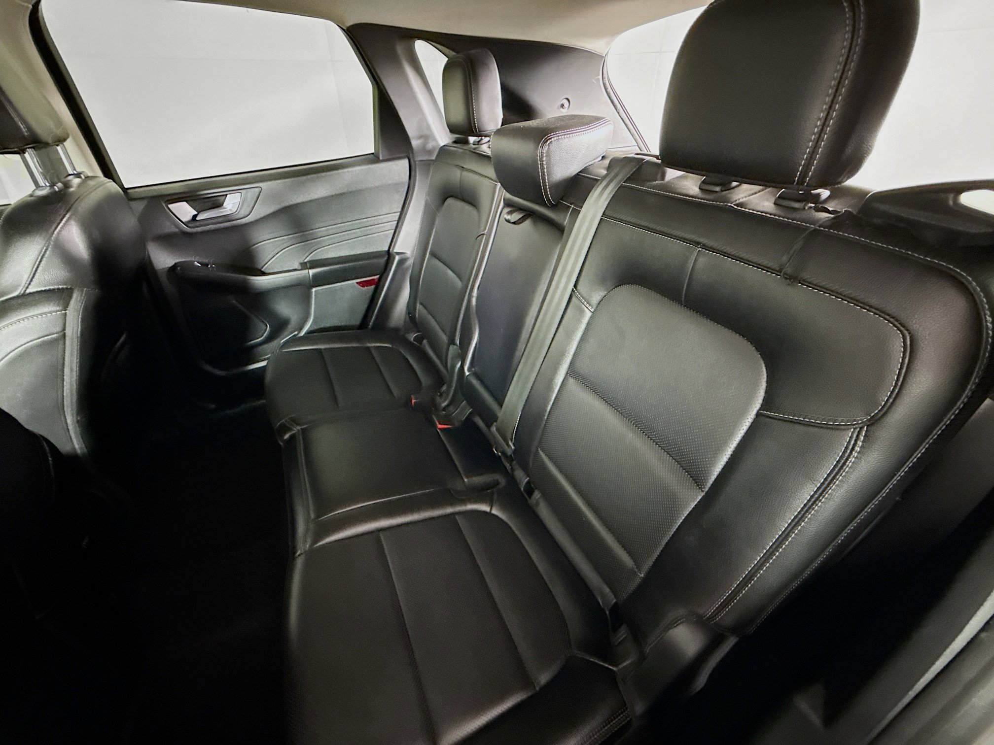 Used 2022 Ford Escape SEL FWD image 28