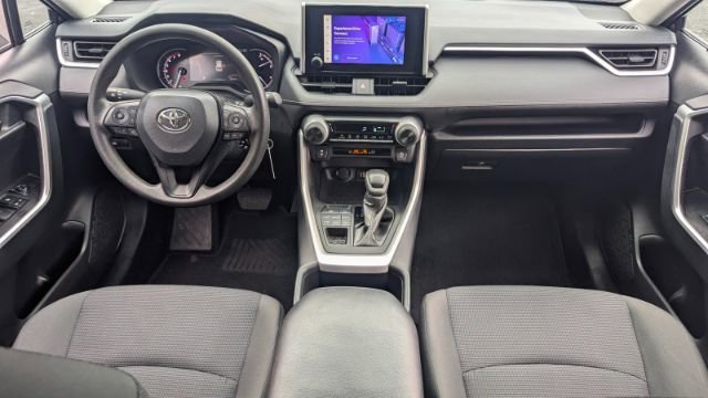 Used 2024 Toyota RAV4 LE image 22