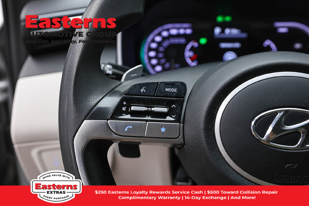 Used 2022 Hyundai Tucson SEL AWD/4WD image 16