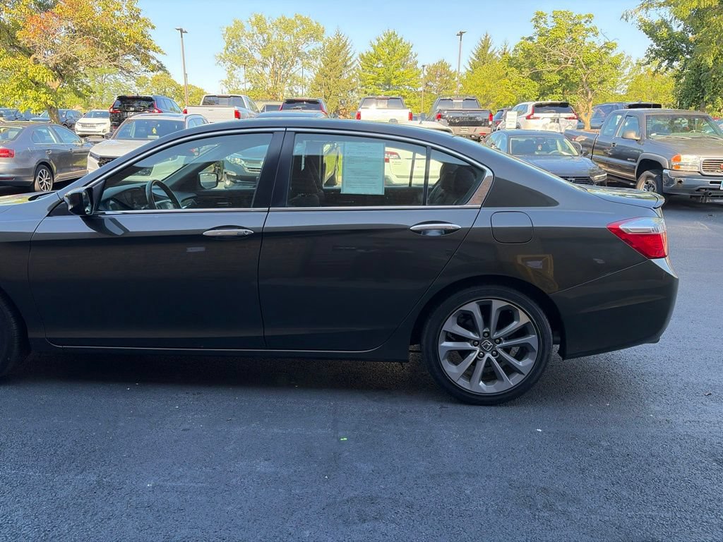 Used 2014 Honda Accord Sport image 6