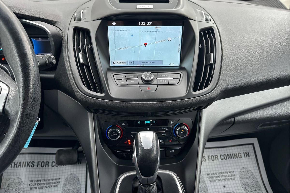 Used 2017 Ford C-MAX Energi SE w/ Equipment Group 401A image 12