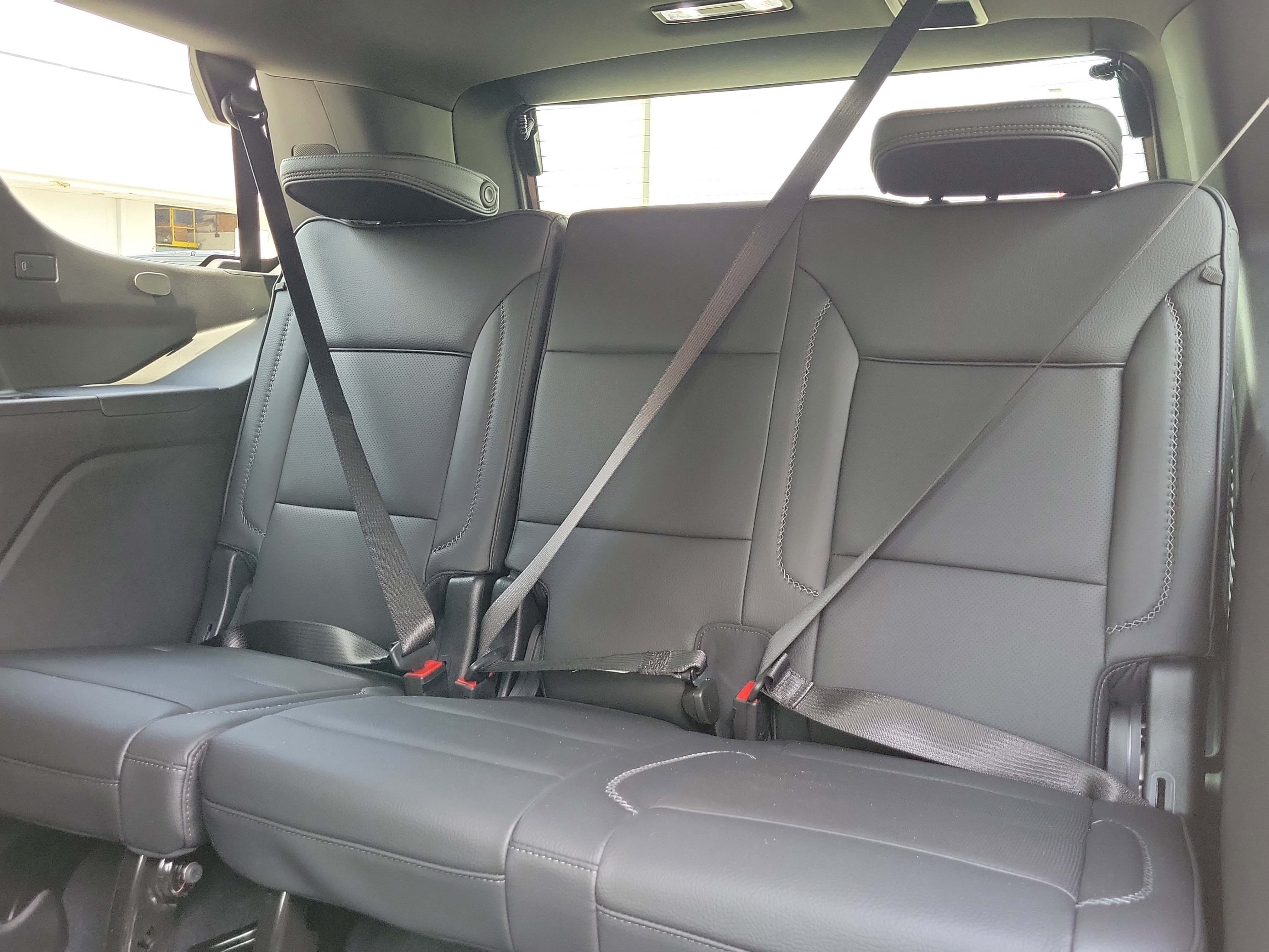 Used 2026 GMC Yukon Denali w/ Denali Reserve Package image 13