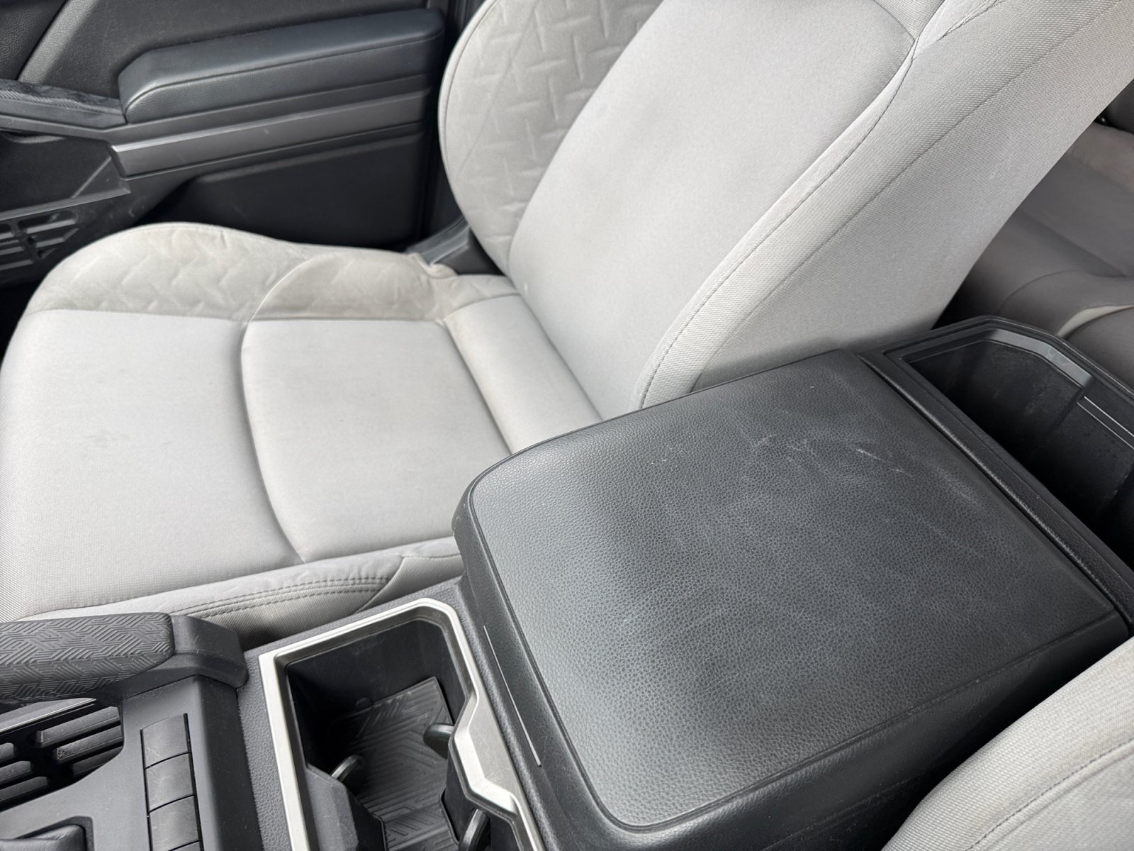 Used 2024 Toyota Tacoma SR5 AWD/4WD image 14