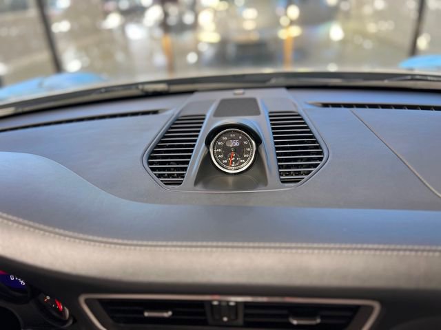 Used 2013 Porsche 911 Carrera 4S image 26