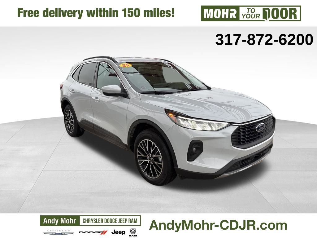 Used 2025 Ford Escape SE