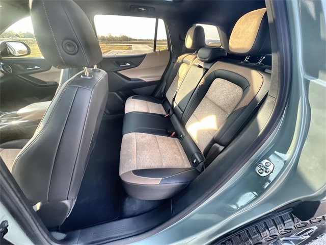 Certified 2025 Chevrolet Equinox ACTIV w/ Safety and Technology Package image 24