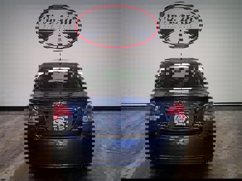 Used 2013 Subaru Impreza 2.0i image 10