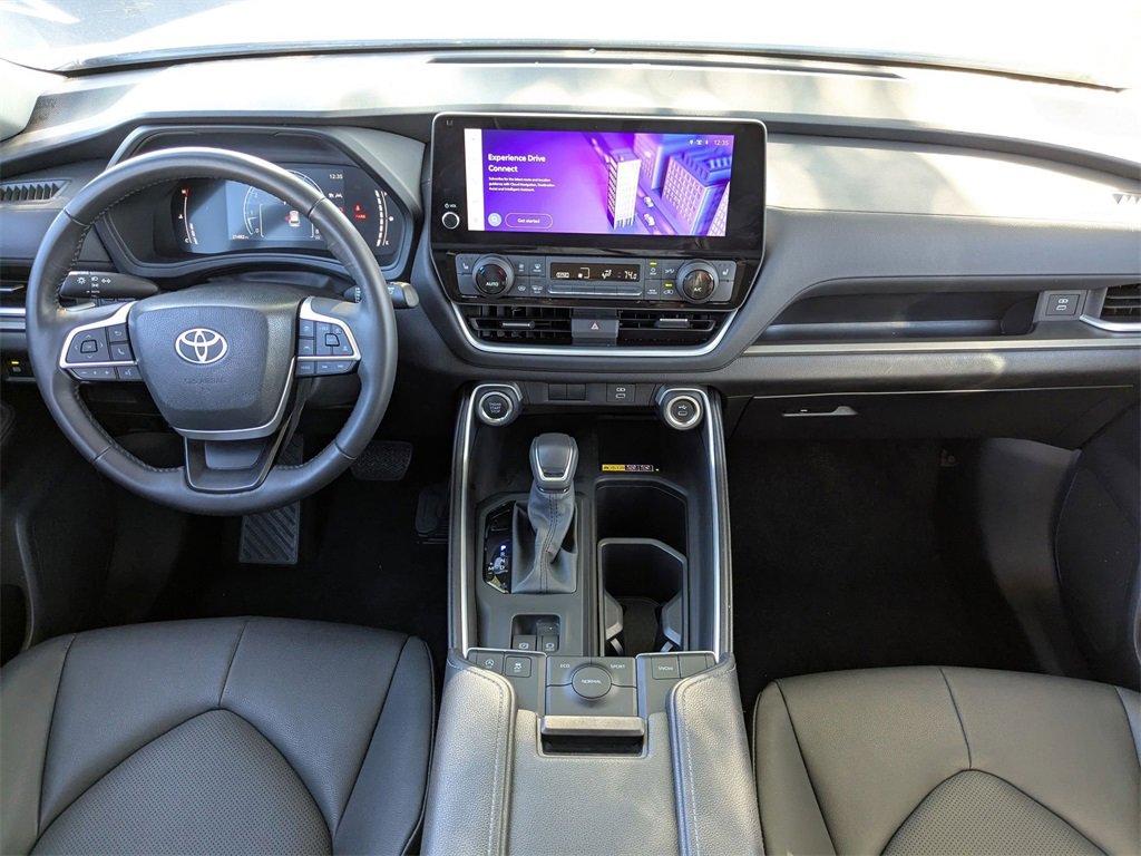 Used 2025 Toyota Grand Highlander FWD image 31