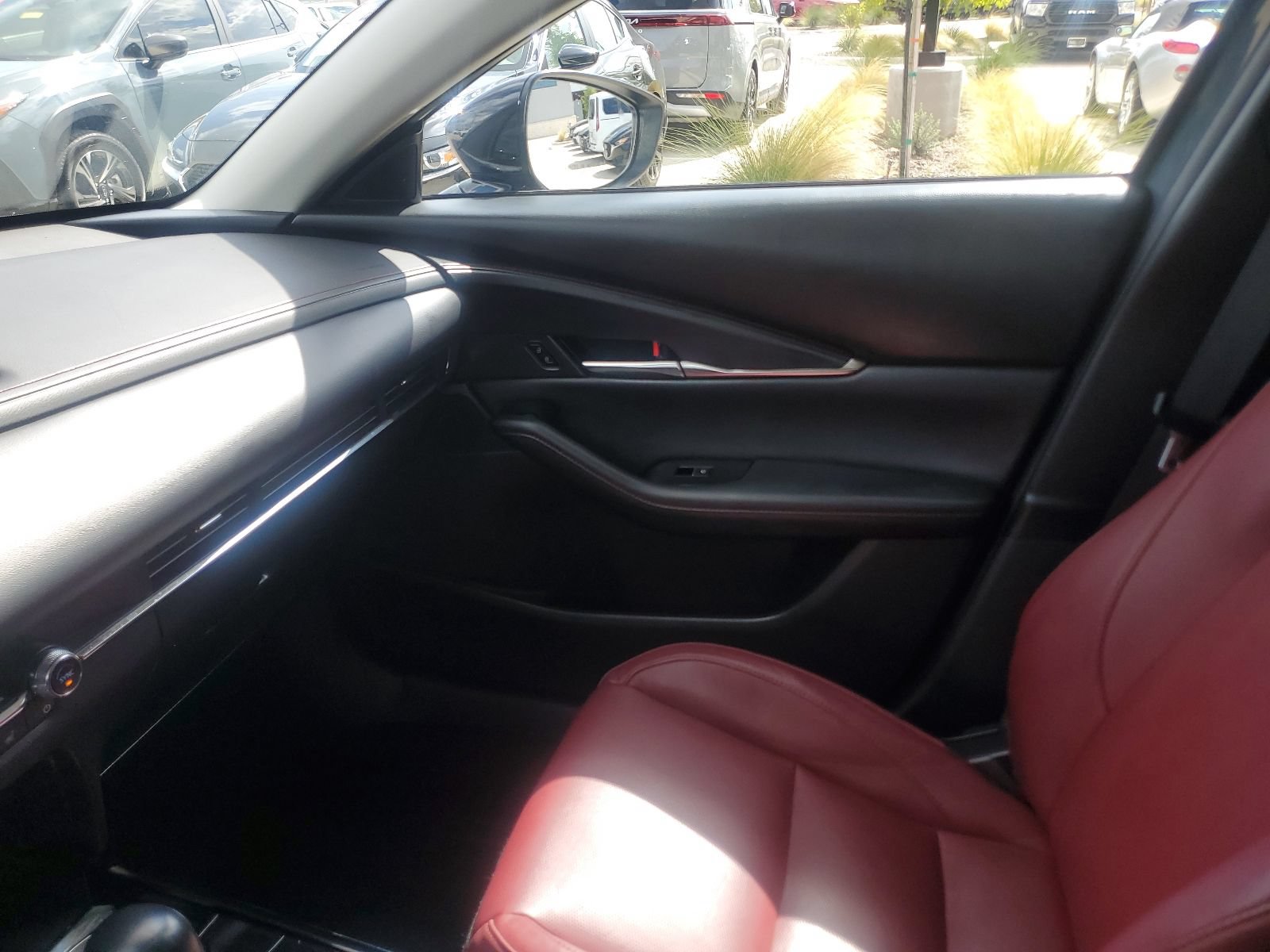 Certified 2025 MAZDA CX-30 AWD 2.5 S w/ Preferred Package image 30