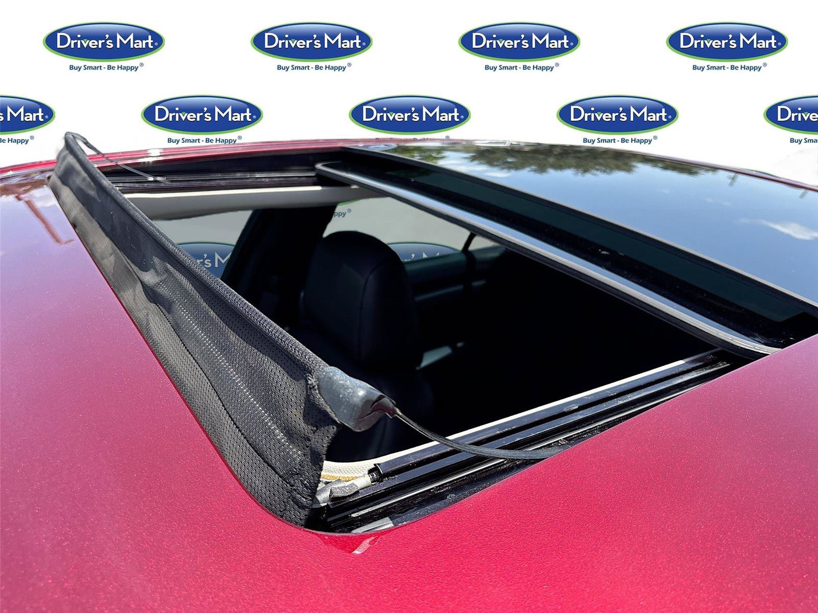Used 2018 Chrysler 300 Limited w/ Safetytec Plus Group RWD image 22