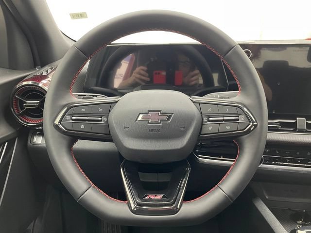 New 2026 Chevrolet Equinox RS w/ Convenience Package III AWD/4WD image 12