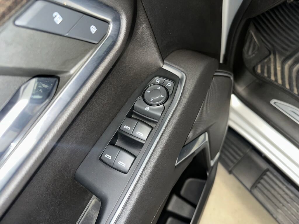 Certified 2022 Chevrolet Silverado 1500 LT image 5