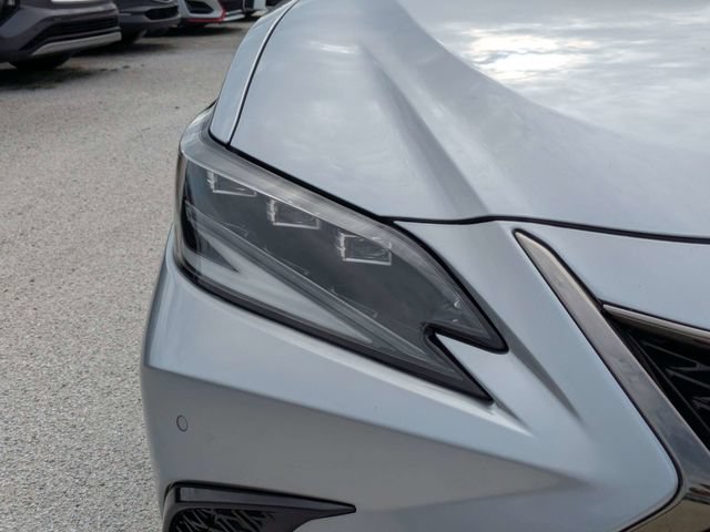 Used 2022 Lexus ES 350 F Sport w/ Accessory Package 2 FWD image 9