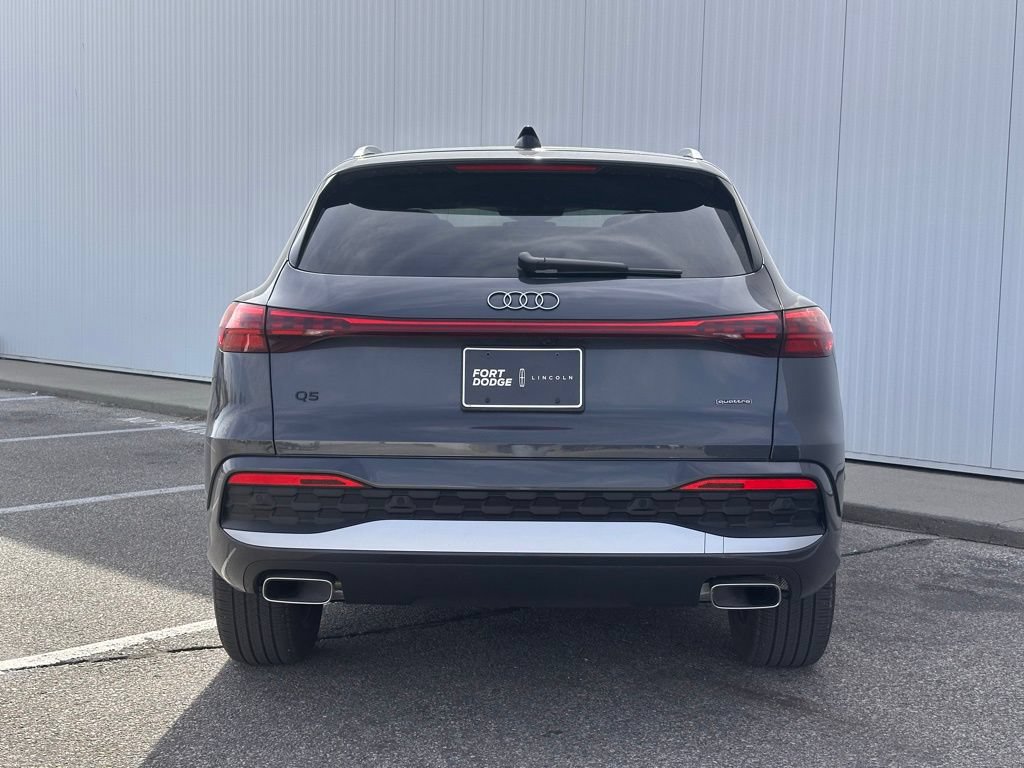 Used 2025 Audi Q5 Premium AWD/4WD image 5