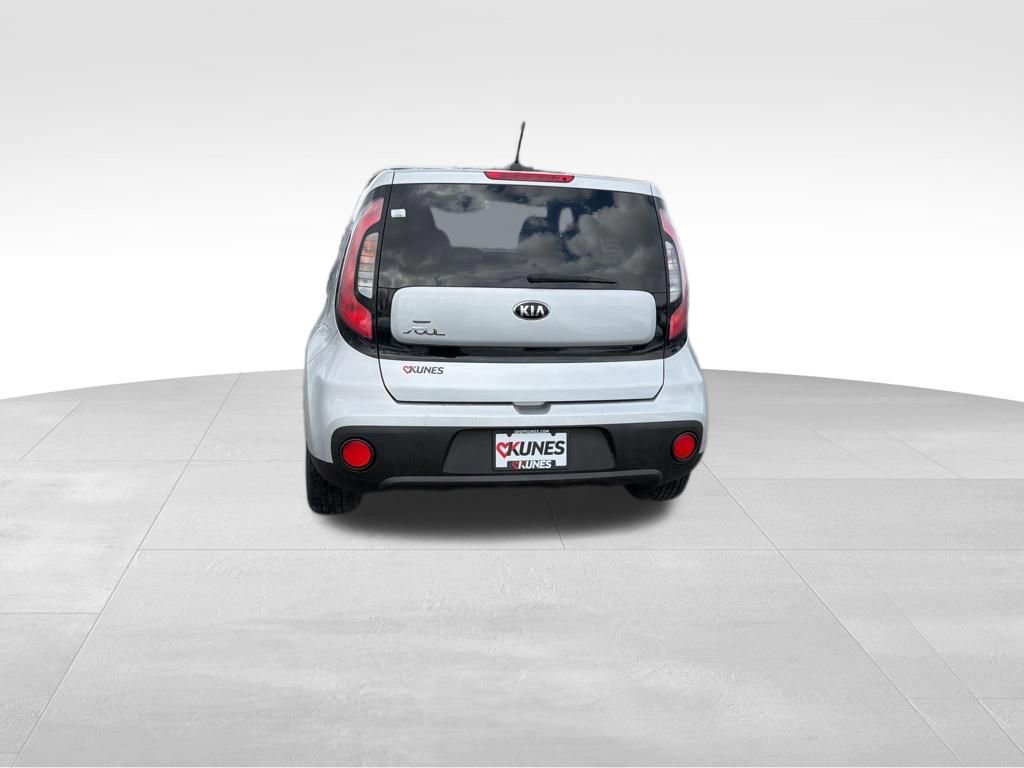 Used 2018 Kia Soul image 8