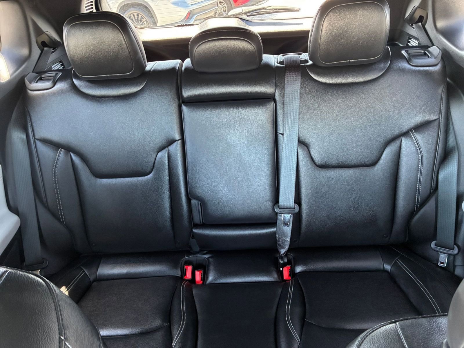 Used 2025 Jeep Compass Limited AWD/4WD image 38
