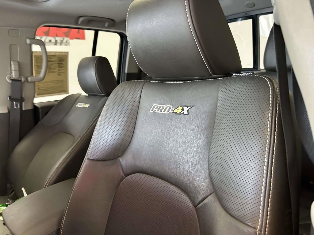 Used 2019 Nissan Frontier PRO-4X w/ Pro-4x Luxury Package AWD/4WD image 17