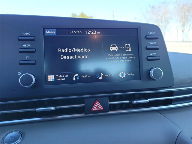 Used 2025 Hyundai Elantra Sport image 25