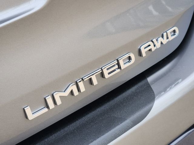 Used 2026 Toyota Highlander Limited image 7