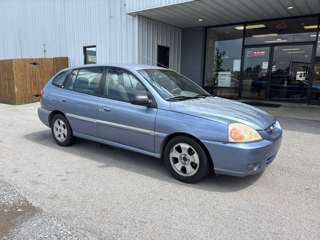 Used 2003 Kia Rio Cinco FWD image 1