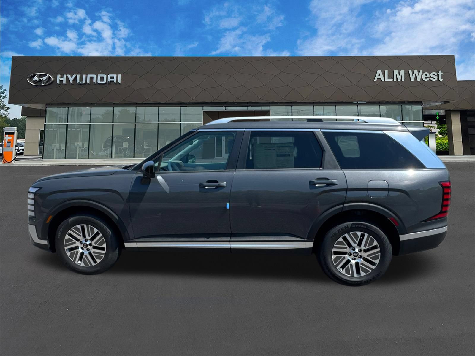 New 2026 Hyundai Palisade FWD Hybrid image 9