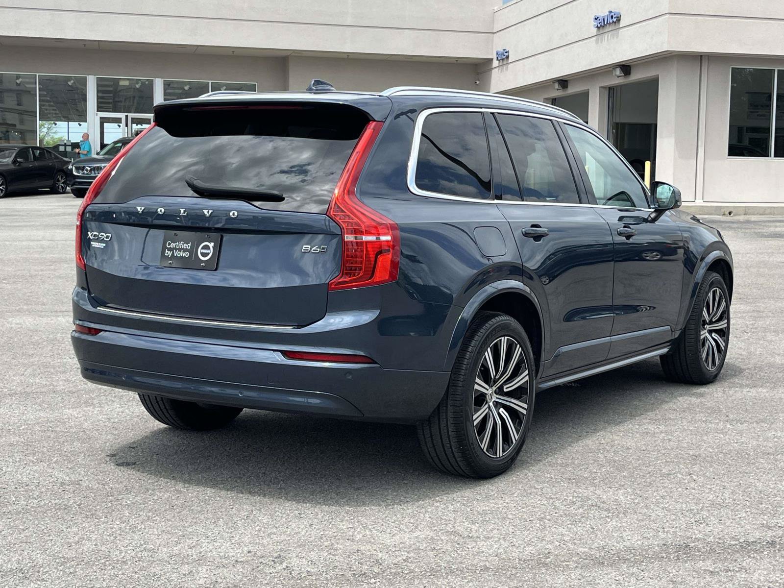 Certified 2023 Volvo XC90 B6 Core w/ Protection Package Premier AWD/4WD image 5