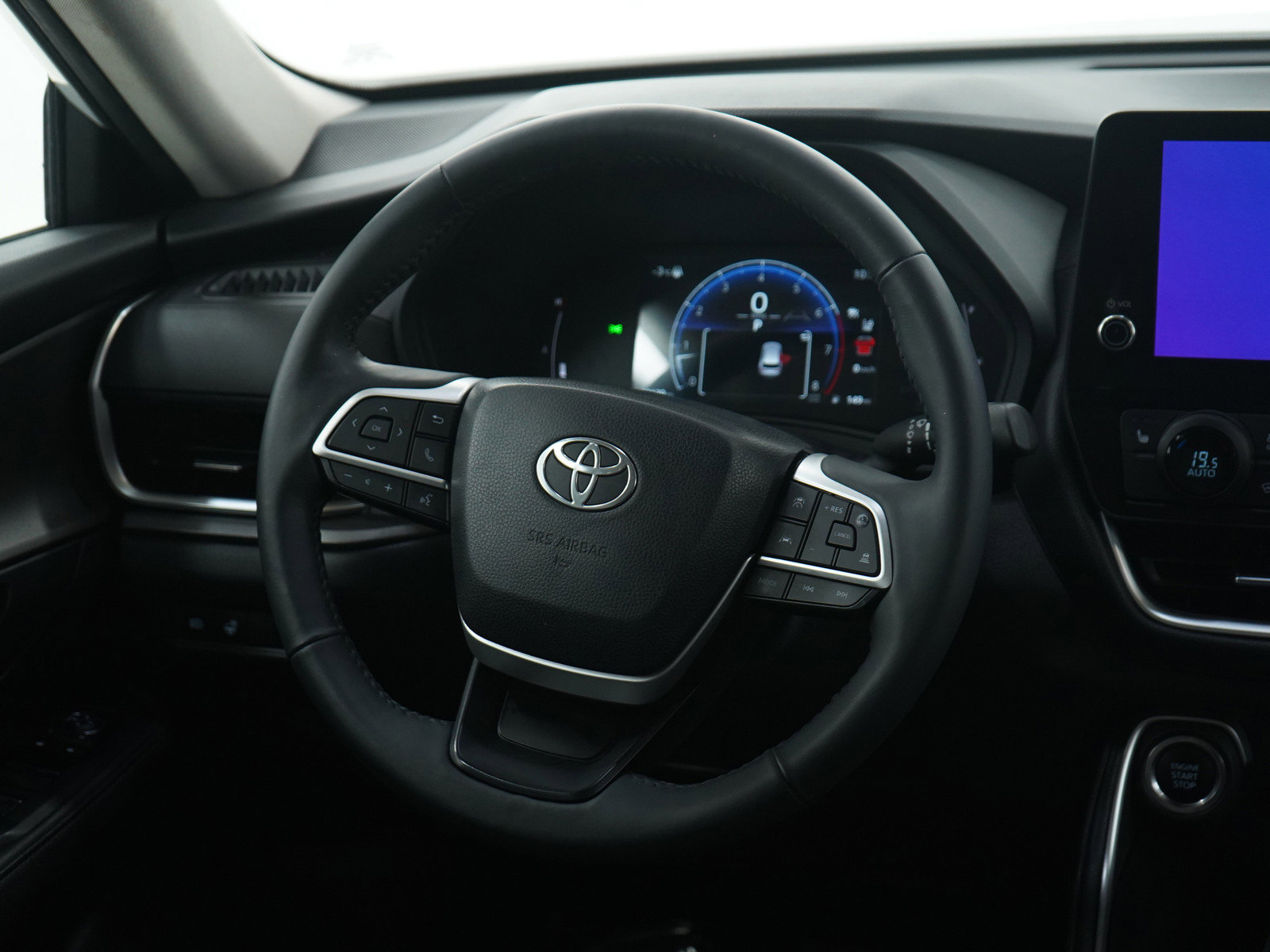 Used 2024 Toyota Grand Highlander XLE image 15