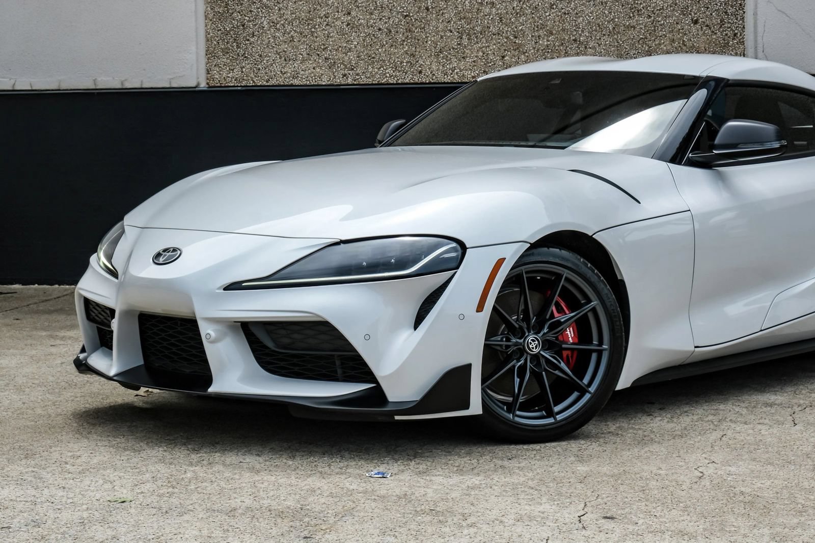 Used 2023 Toyota Supra Premium RWD image 4