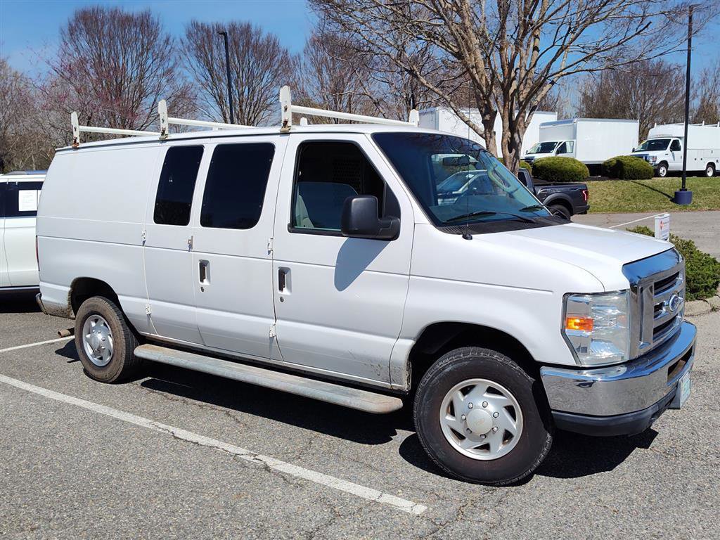 Used 2014 Ford E-250 and Econoline 250 w/ Power Group image 2