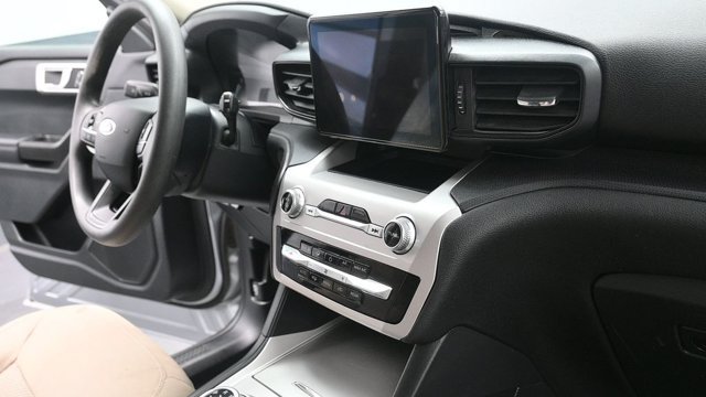 Used 2021 Ford Explorer 4WD image 15