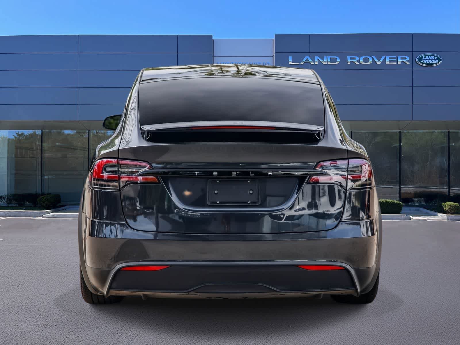 Used 2024 Tesla Model X image 5