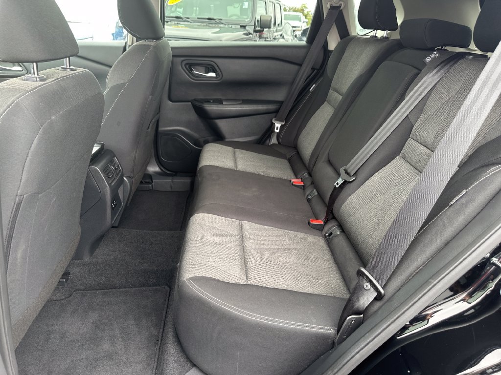Used 2026 Nissan Rogue SV AWD/4WD image 24