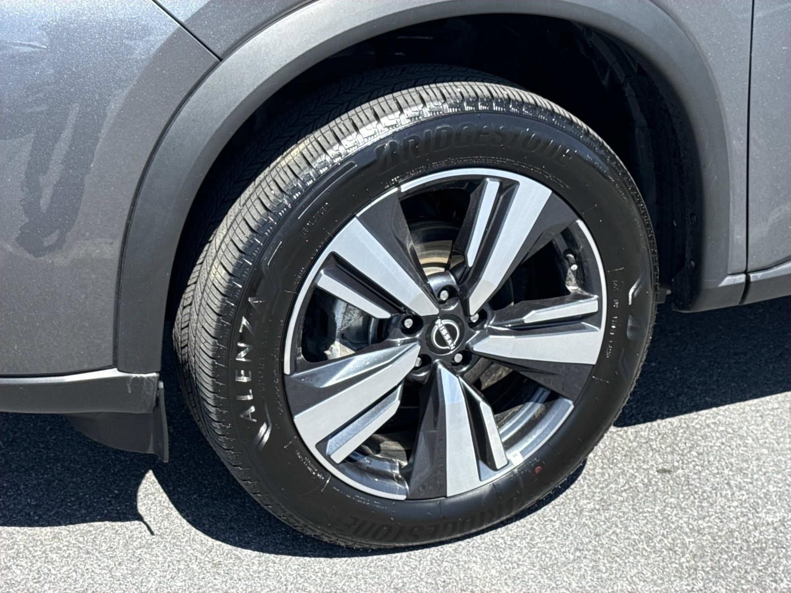 Used 2026 Nissan Rogue SL AWD/4WD image 7