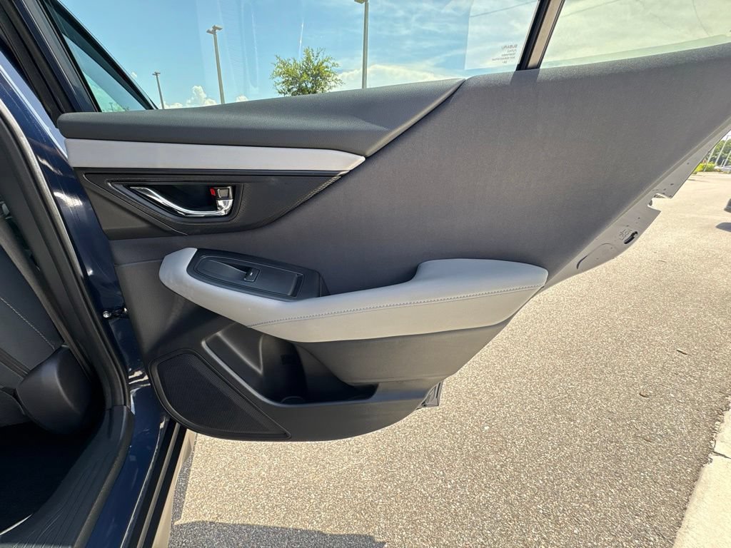 Certified 2025 Subaru Outback Premium AWD/4WD image 19