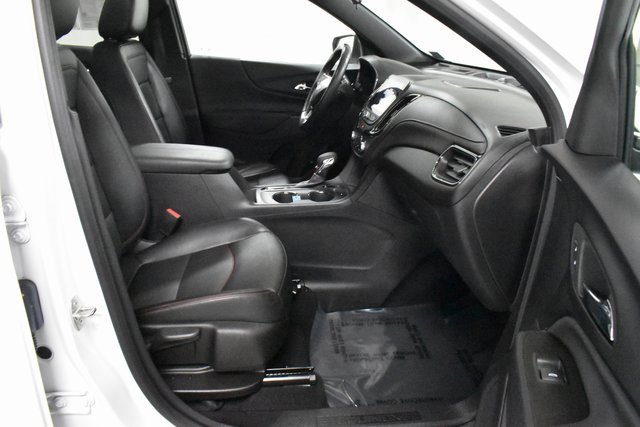 Certified 2022 Chevrolet Equinox RS w/ RS Leather Package image 13