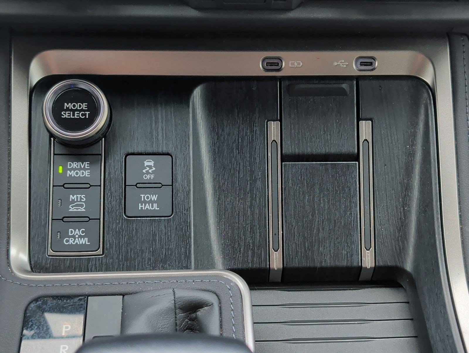 Used 2025 Lexus GX 550 AWD/4WD image 20