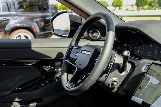 New 2026 Land Rover Range Rover Evoque S AWD/4WD image 20