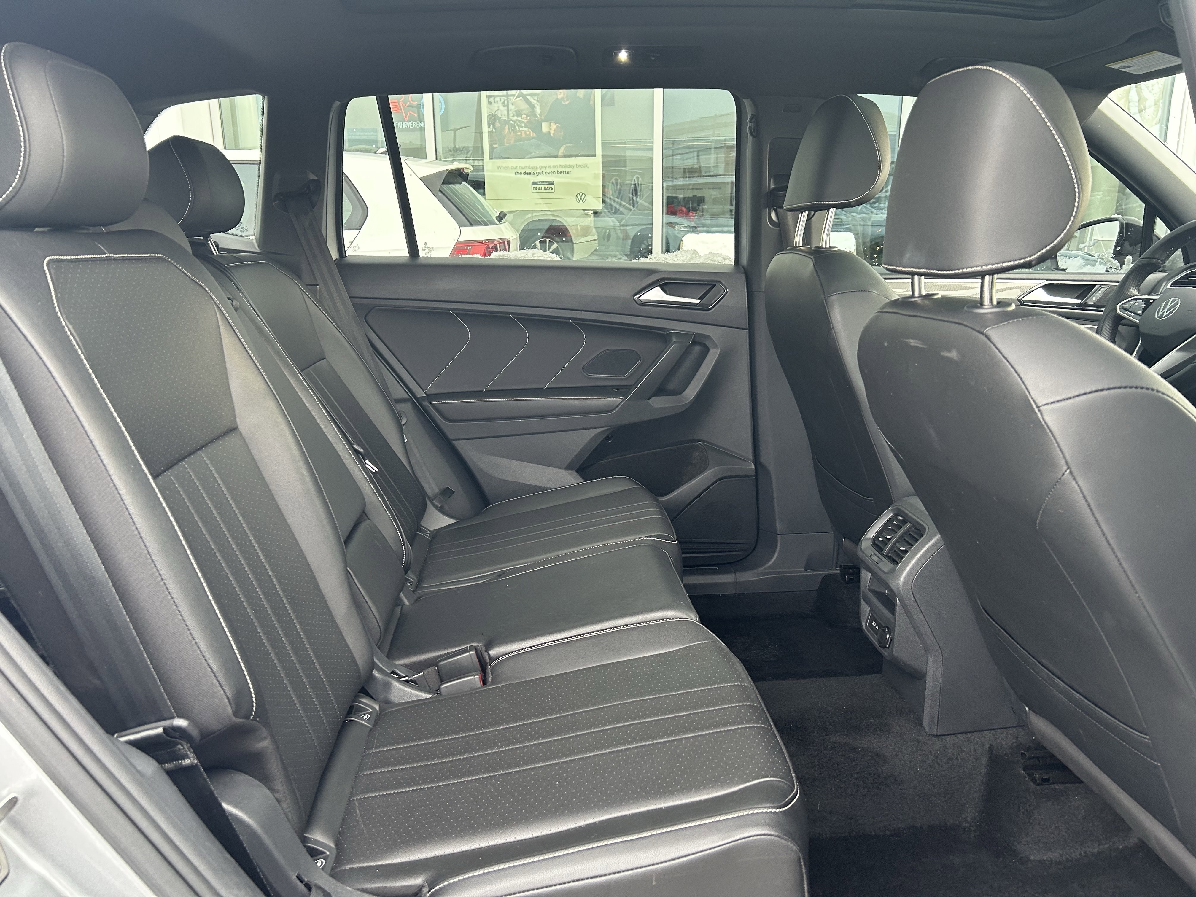 Certified 2023 Volkswagen Tiguan SE R-Line image 26