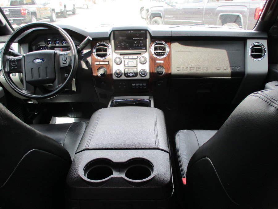 Used 2015 Ford F350 Lariat image 15