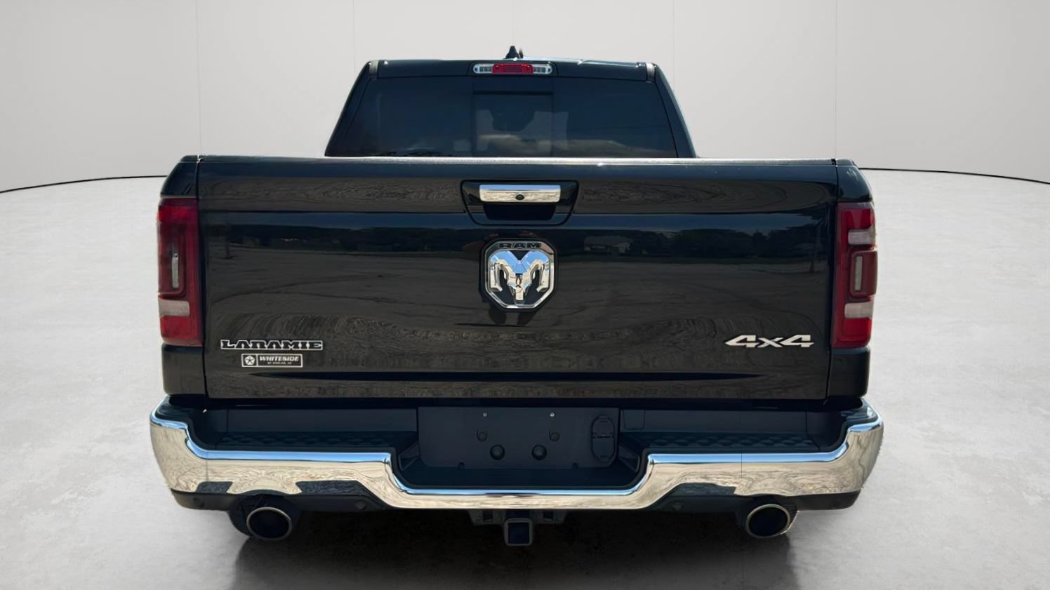 Used 2022 RAM 1500 Laramie AWD/4WD image 6