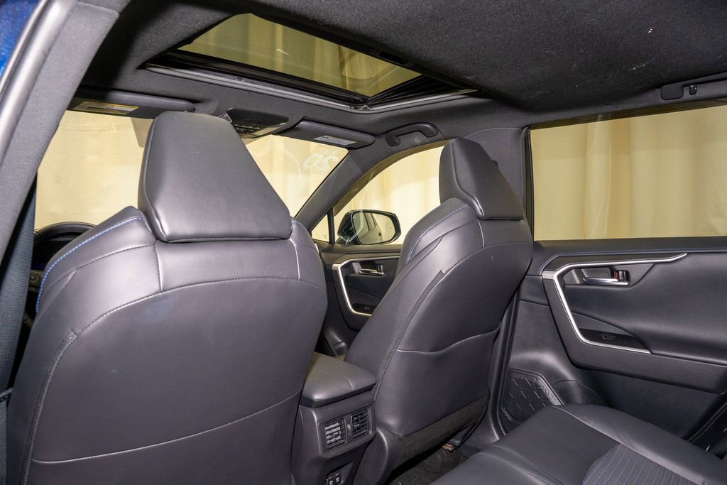 Used 2020 Toyota RAV4 XSE w/ XSE Grade Weather Package image 10